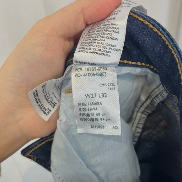 LEVI'S Levis Womens 725 High Rise Bootcut Jeans Slim Leg Zip Fly Blue Size 27 - Picture 8 of 9